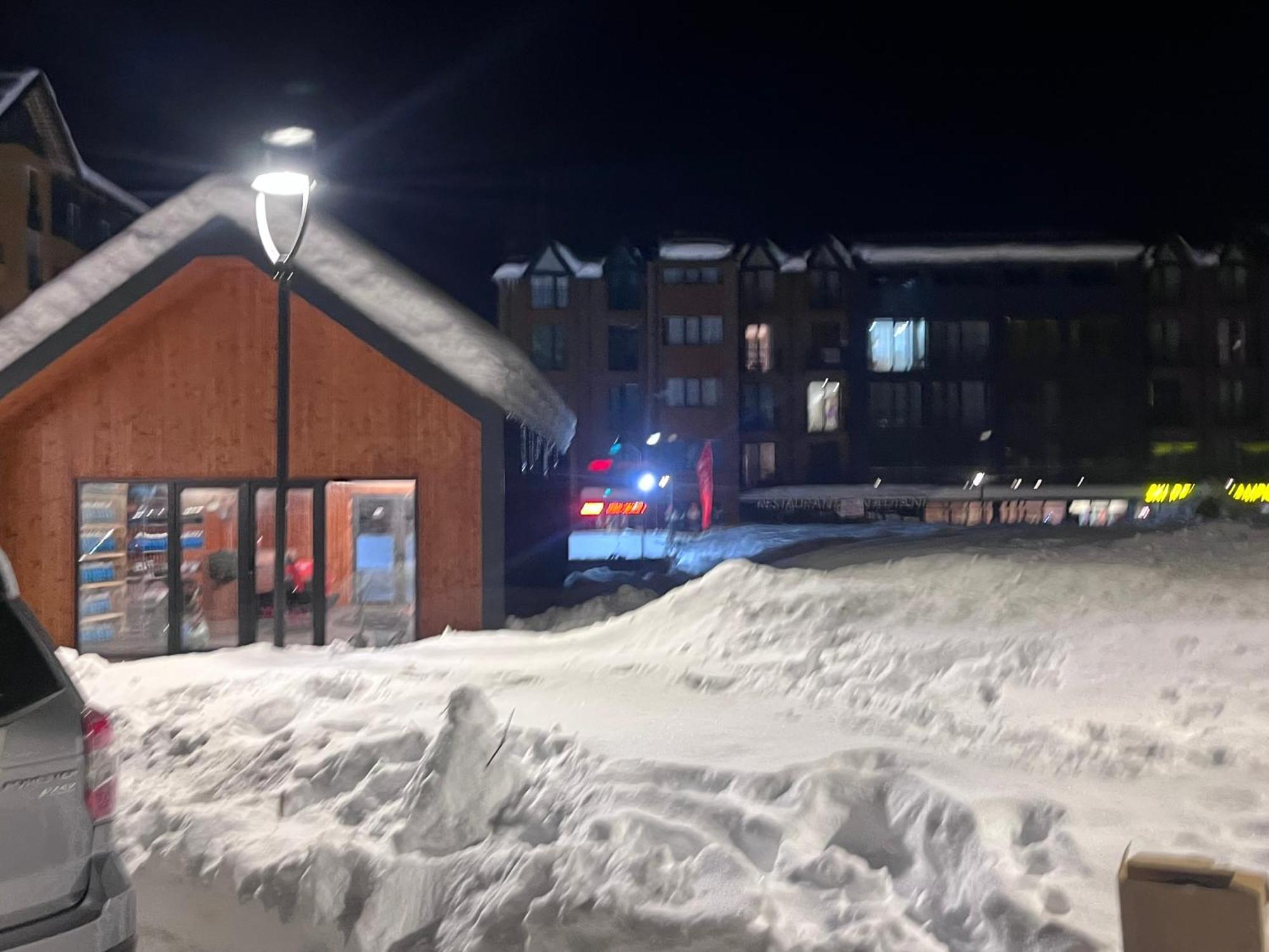 Delux Apartment Next To Ice Rink Gudauri Exterior foto